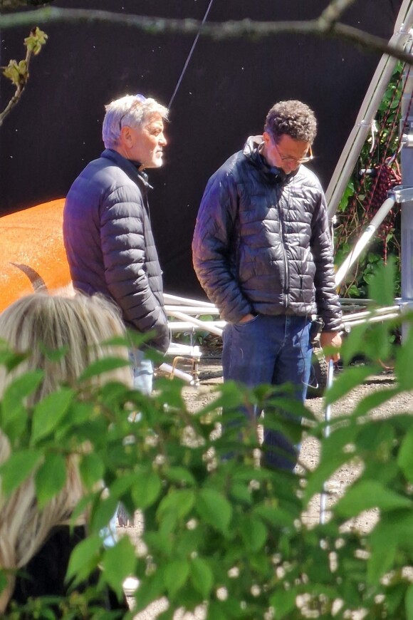 George Clooney sur le tournage de "The Boys in the Boat" à Londres, le 24 mai 2022. 