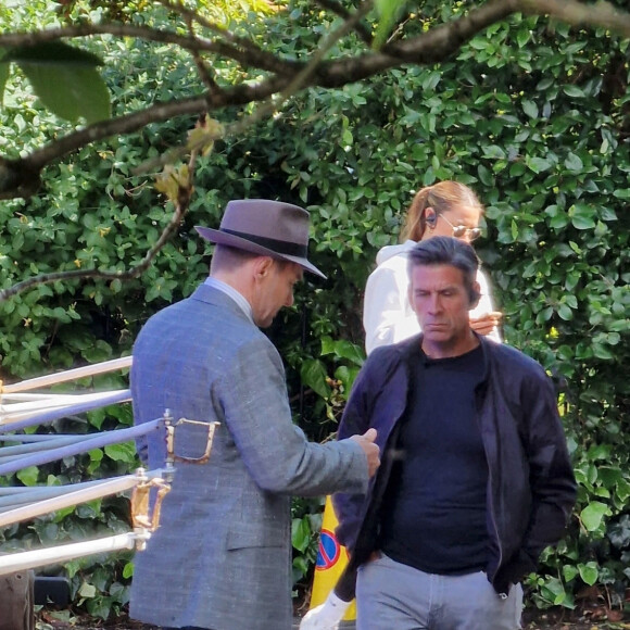 George Clooney sur le tournage de "The Boys in the Boat" à Londres, le 24 mai 2022. 