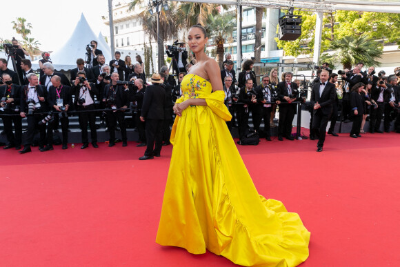 Laïs Ribeiro - Montée des marches du film " Un petit frère " lors du 75ème Festival International du Film de Cannes. Le 27 mai 2022 © Cyril Moreau / Bestimage 