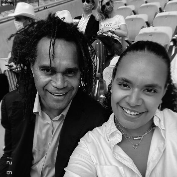 Christian Karembeu avec sa fille Ines. Photo publiée sur Instagram.