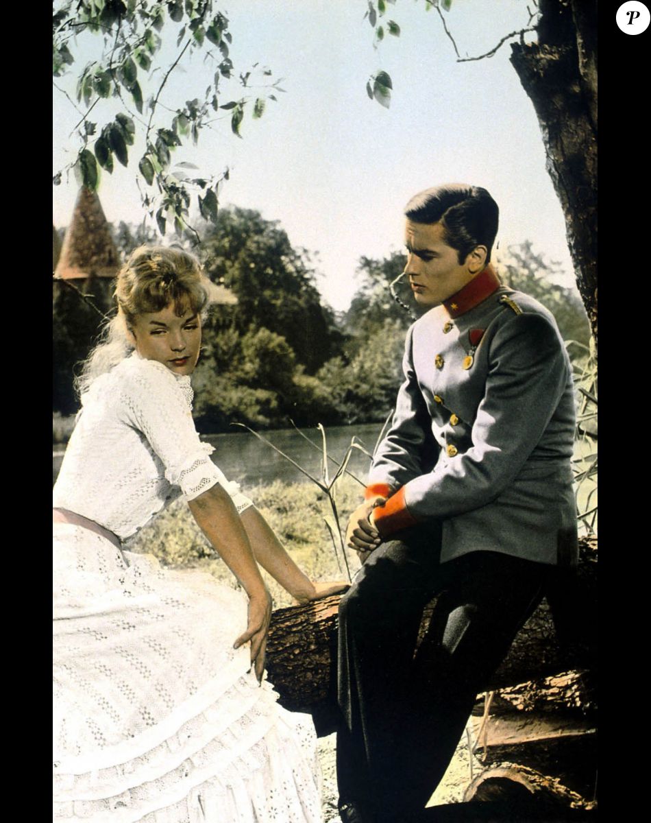 Info ( Le 29 mai 2022 marquera les 40 ans de la mort de Romy Schneider) - Archives - Alain Delon et Romy Schneider sur le tournage du film "Christine". 1958
