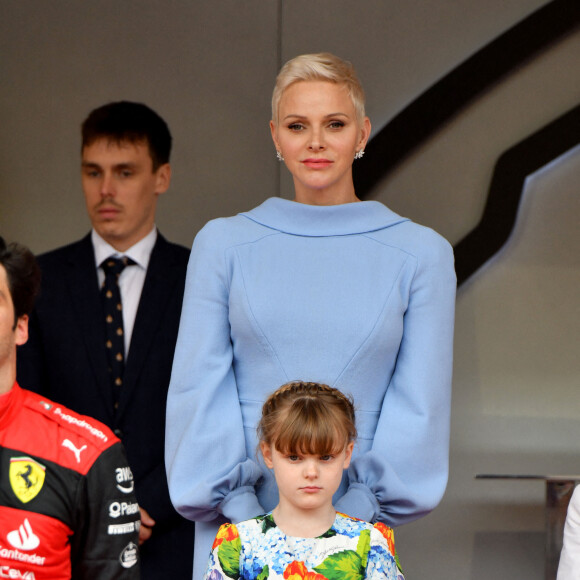 Louis Ducruet, la princesse Charlene de Monaco et la princesse Gabriella de Monaco, comtesse de Carladès lors du Grand Prix de Monaco 2022 de F1, à Monaco, le 29 mai 2022. © Bruno Bebert/Bestimage