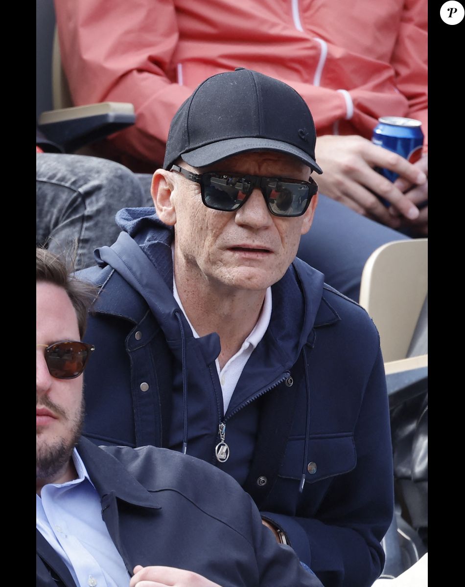 Gaëtan Roussel - People dans les tribunes lors des Internationaux de France de Tennis de Roland Garros 2022 à Paris le 29 mai 2022. © Cyril Moreau/Bestimage