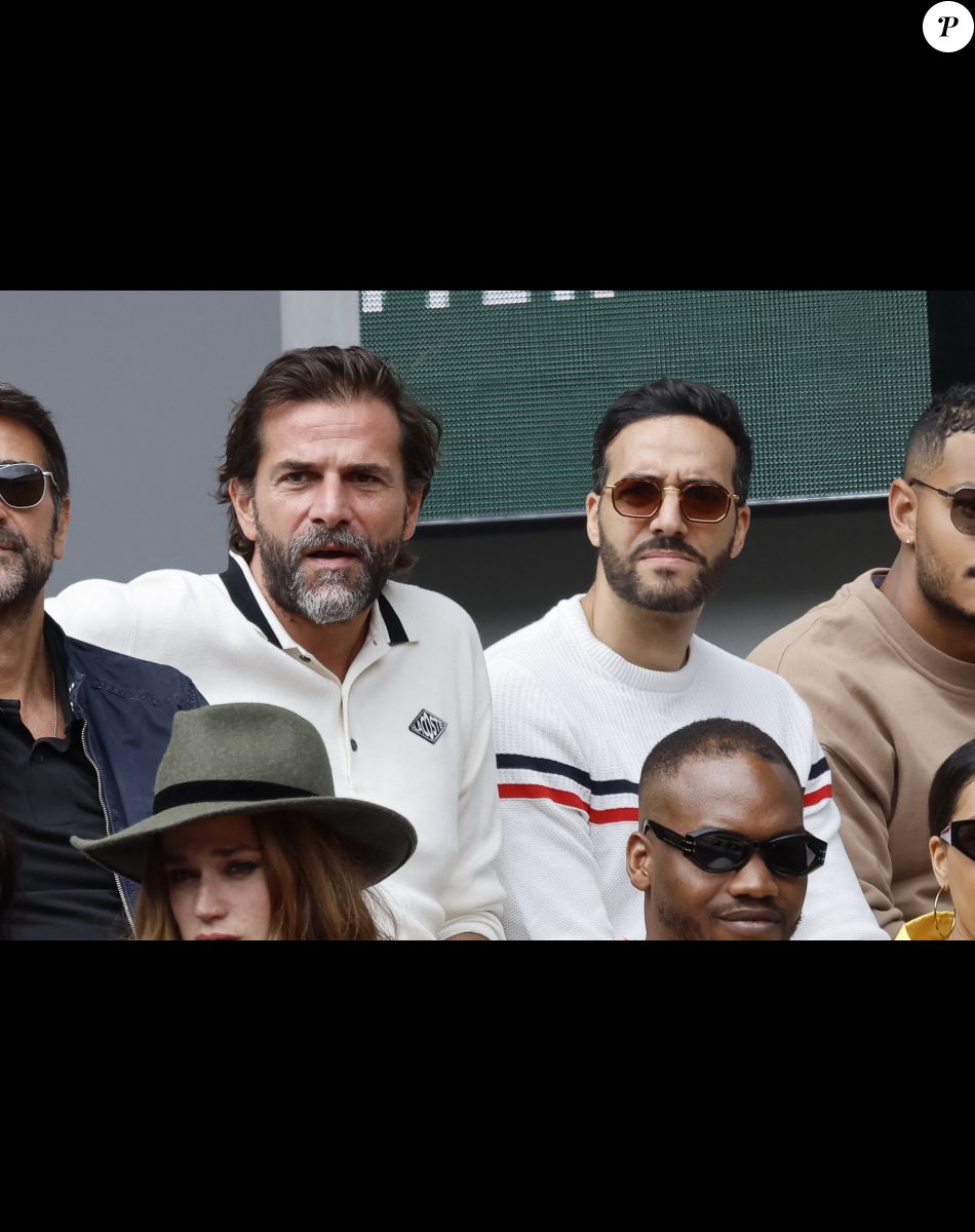 Grégory Fitoussi, Tarek Boudali - People dans les tribunes lors des Internationaux de France de Tennis de Roland Garros 2022 à Paris le 29 mai 2022. © Cyril Moreau/Bestimage