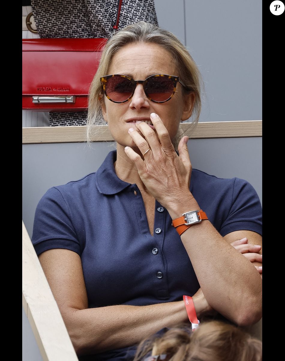 Anne-Sophie Lapix - People dans les tribunes lors des Internationaux de France de Tennis de Roland Garros 2022 à Paris le 29 mai 2022. © Cyril Moreau/Bestimage
