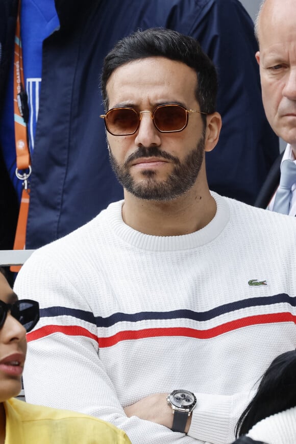 Tarek Boudali - People dans les tribunes lors des Internationaux de France de Tennis de Roland Garros 2022 à Paris le 29 mai 2022. © Cyril Moreau/Bestimage