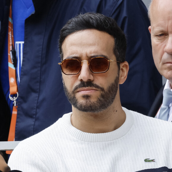 Tarek Boudali - People dans les tribunes lors des Internationaux de France de Tennis de Roland Garros 2022 à Paris le 29 mai 2022. © Cyril Moreau/Bestimage