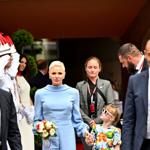 La princesse Charlène de Monaco et la princesse Gabriella de Monaco, comtesse de Carladès, - La famille de Monaco assiste au Grand Prix de F1 de Monaco, le 28 mai 2022. © Bruno BebertBestimage 
