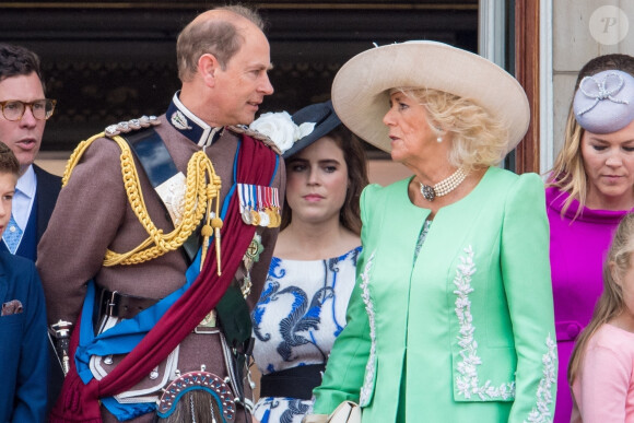 Le prince Andrew, duc d'York, Camilla Parker Bowles, duchesse de Cornouailles - La famille royale au balcon du palais de Buckingham lors de la parade Trooping the Colour 2019, célébrant le 93ème anniversaire de la reine Elisabeth II, Londres, le 8 juin 2019. 