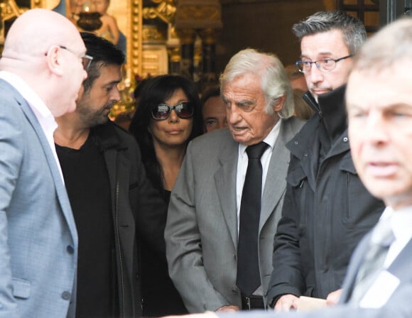 Carlos Sotto Mayor, Jean-Paul Belmondo - Obsèques de Charles Gérard en la cathédrale arménienne Saint-Jean-Baptiste de Paris. Le 26 septembre 2019.