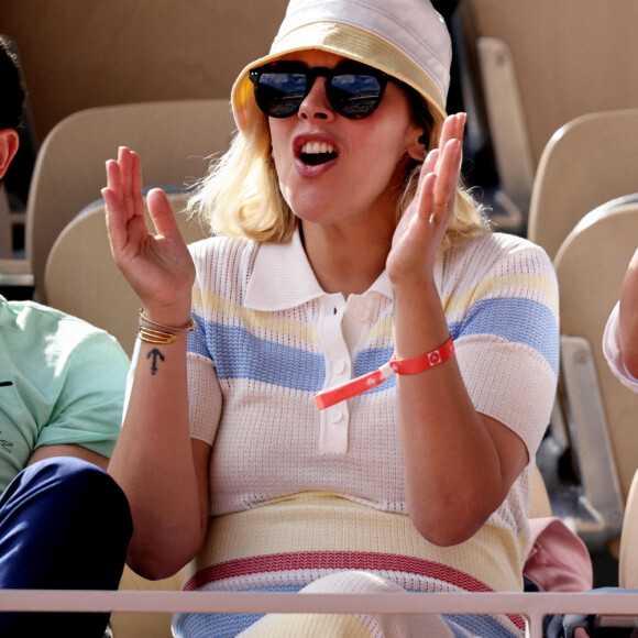 Alysson Paradis (enceinte) - Internationaux de France de tennis de Roland-Garros à Paris, le 2 juin 2022. © Dominique Jacovides/Bestimage