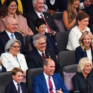 Kate Middleton, la princesse Charlotte, le prince George, le prince William, Camilla Parker Bowles, le prince Charles - Concert du jubilé de platine de la reine d'Angleterre au palais de Buckingham à Londres. Le 4 juin 2022.