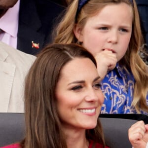 Kate Catherine Middleton, duchesse de Cambridge, le prince Louis - La famille royale d'Angleterre lors de la parade devant le palais de Buckingham, à l'occasion du jubilé de la reine d'Angleterre. Le 5 juin 2022