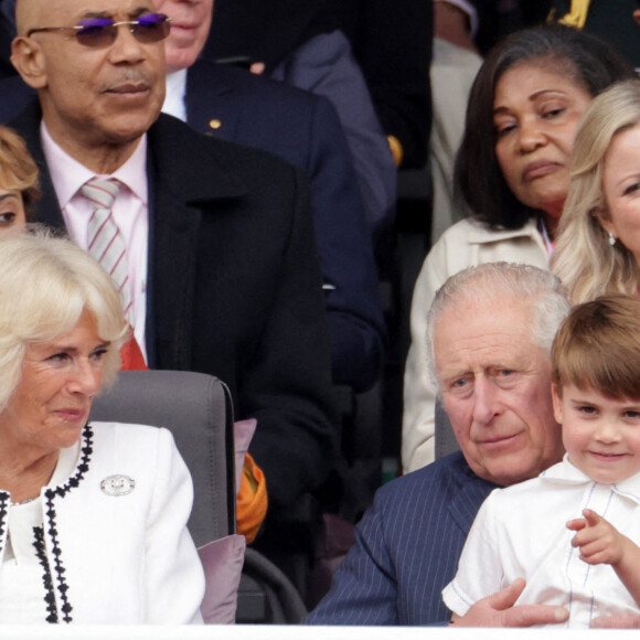 Le prince Louis, le prince Charles - La famille royale d'Angleterre lors de la parade devant le palais de Buckingham, à l'occasion du jubilé de la reine d'Angleterre. Le 5 juin 2022