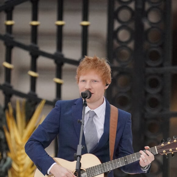 Ed Sheeran - La famille royale d'Angleterre lors de la parade devant le palais de Buckingham, à l'occasion du jubilé de la reine d'Angleterre. Le 5 juin 2022  Platinum Jubilee Pageant in front of Buckingham Palace, London, on day four of the Platinum Jubilee celebrations. Picture date: Sunday June 5, 2022. 