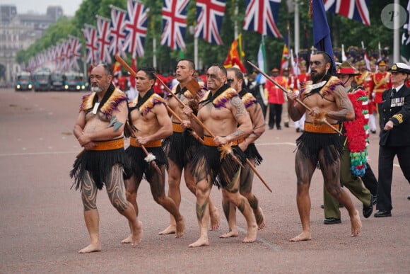 Illustration - La famille royale d'Angleterre lors de la parade devant le palais de Buckingham, à l'occasion du jubilé de la reine d'Angleterre. Le 5 juin 2022