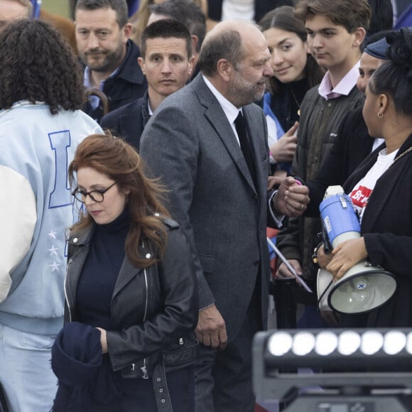 Isabelle Boulay et Eric Dupond-Moretti - Le président Emmanuel Macron prononce un discours au Champ de Mars le soir de sa victoire à l'élection présidentielle le 24 avril 2022. © Cyril Moreau / Bestimage 