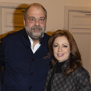 Exclusif - Eric Dupond-Moretti et sa compagne Isabelle Boulay au théâtre de la Madeleine à Paris © Pierre Perusseau/Bestimage