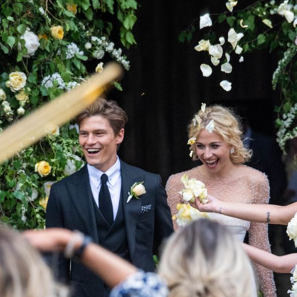 Pixie Lott, Oliver Cheshire - Mariage de Pixie Lott et Oliver Cheshire à la cathédrale d'Ely, le 6 juin 2022.