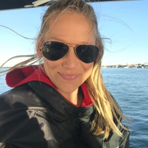 Anna Kournikova radieuse en famille @ Instagram / Anna Kournikova