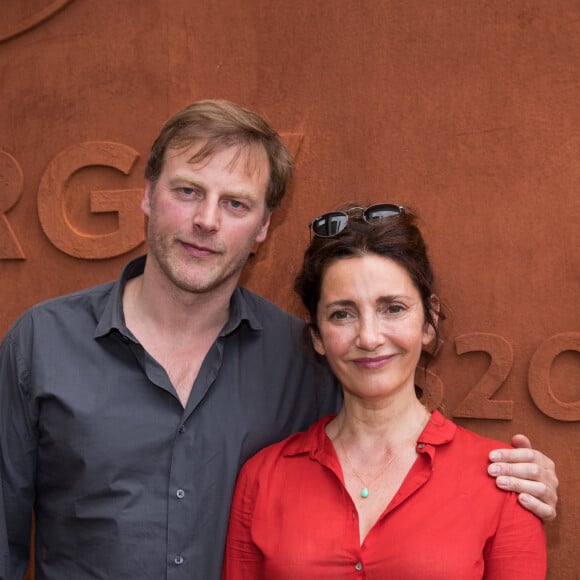 François Feroleto et sa femme Valérie Karsenti au village lors des internationaux de France de Roland Garros à Paris, le 2 juin 2017. © Dominique Jacovides - Cyril Moreau/ Bestimage