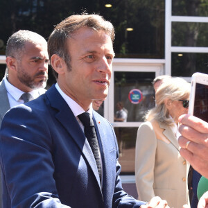 Brigitte Macron - Le président Emmanuel Macron a voté au Touquet pour le premier tour des élections législatives le 12 juin 2022. © Giancarlo Gorassini / Bestimage 