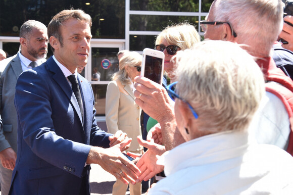 Brigitte Macron - Le président Emmanuel Macron a voté au Touquet pour le premier tour des élections législatives le 12 juin 2022. © Giancarlo Gorassini / Bestimage 