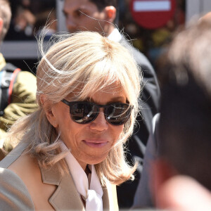 Brigitte Macron - Le président Emmanuel Macron a voté au Touquet pour le premier tour des élections législatives le 12 juin 2022. © Giancarlo Gorassini / Bestimage  France's President Emmanuel Macron as he leaves after voting in French parliamentary