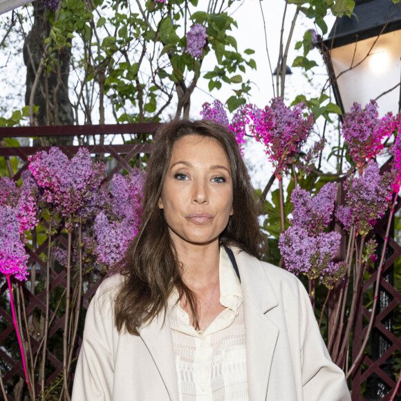 Semi-exclusif - Laura Smet - Remise du prix littéraire "La Closerie des Lilas" à la Closerie des Lilas à Paris le 12 avril 2022. © Pierre Perusseau/Bestimage