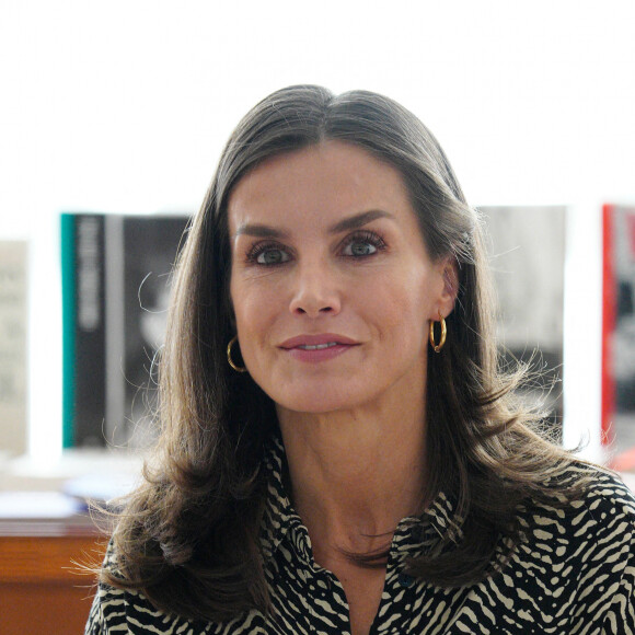 La reine Letizia d'Espagne à son arrivée à la réunion du conseil d'administration de la "Residencia de Estudiantes", la plus haute instance dirigeante de cette institution, l'une des plus prestigieuses d'Espagne centres culturels les plus importants, à Madrid, Espagne, le 17 juin 2022. 