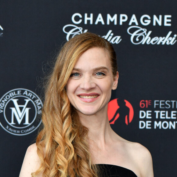 Odile Vuillemin au photocall de la cérémonie d'ouverture de la 61ème édition du Festival de Télévision de Monte-Carlo au Grimaldi Forum, à Monaco, le 17 juin 2022. © Bruno Bebert/Bestimage 