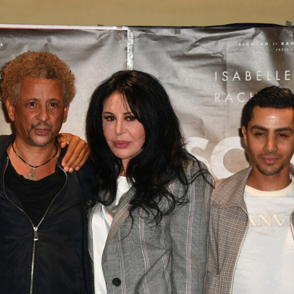 Rachid Djaïdani, Abel Jari, Yamina Benguigui, Djanis Bouzyani et Hafsia Herzi lors de l'avant-première du film "Soeurs" au cinéma UGC Ciné Cité des Halles à Paris le 29 juin 2021. © Veeren / Bestimage