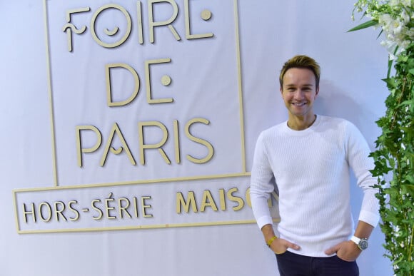 Cyril Féraud bricole durant la Foire De Paris Hors-Série Maison à la Porte de Versailles à Paris le 2 novembre 2017. © Giancarlo Gorassini / Bestimage 