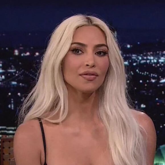 Kim Kardashian sur le plateau de l'émission "The Tonight Show Starring Jimmy Fallon" à New York