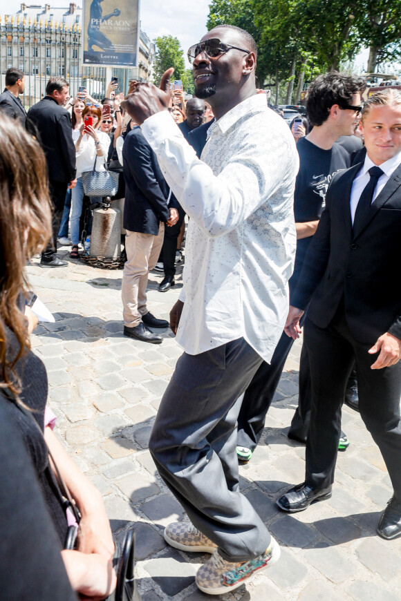 Omar Sy - Défilé de mode Homme printemps-été 2023 Louis Vuitton dans la Cour Carrée du Louvre à Paris, le 23 juin 2022. © Veeren-Clovis/Bestimage