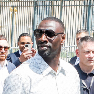 Omar Sy - Défilé de mode Homme printemps-été 2023 Louis Vuitton dans la Cour Carrée du Louvre à Paris, le 23 juin 2022. © Veeren-Clovis/Bestimage