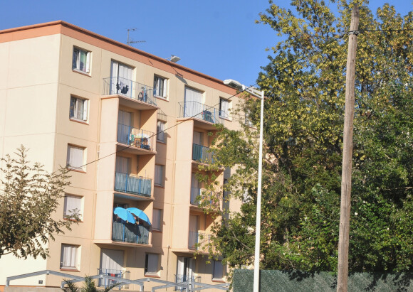 Affaire des disparues de la gare de Perpignan. Le bâtiment, situé rue de la Poudrière à Perpignan, où résidait Jacques Rançon qui a avoué le meurtre de Mokhtaria Chaïb commis en 1997. Le 17 octobre 2014  