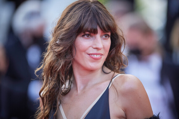 Lou Doillon - Montée des marches du film "Annette" lors de la cérémonie d'ouverture du 74e Festival de Cannes. © Borde-Jacovides-Moreau / Bestimage