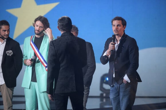 Exclusif - Julien Charvet, Laurent Derechef, Juan Arbelaez - Surprises - Enregistrement de l'émission "La Chanson secrète 11" à Paris, diffusée le 24 juin sur TF1.
