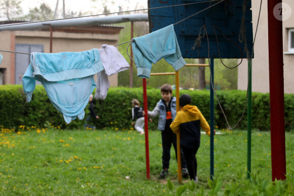 Un orphelinat de Kryvyi Rih en Ukraine le 28 avril 2022