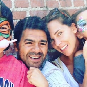 Photo de famille dévoilée par Mélissa Theuriau sur son compte Instagram : Elle pose avec Jamel Debbouze et leurs deux enfants Léon et Lila