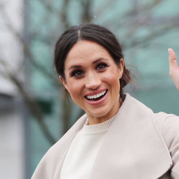 Meghan Markle visite la Titanic FX Company à Belfast et rencontrent de jeunes entrpreneurs le 23 mars 2018. 