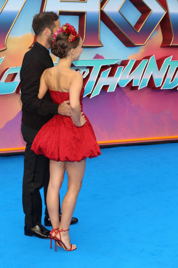 Natalie Portman et son mari Benjamin Millepied - Première du film "Thor: Love and Thunder" à Londres, le 5 juillet 2022.