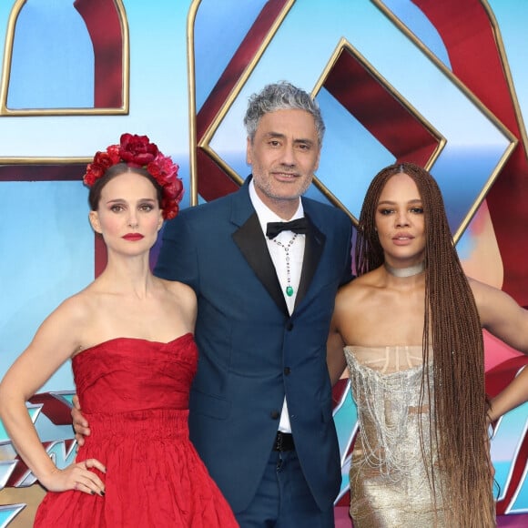 Natalie Portman, Taika Waititi, Tessa Thompson - Première du film "Thor: Love and Thunder" à Londres, le 5 juillet 2022.