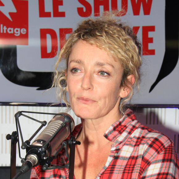 Juliette Arnaud - Emission "Le Show de Luxe" sur la Radio Voltage à Paris le 4 décembre 2018.© Philippe Baldini/Bestimage