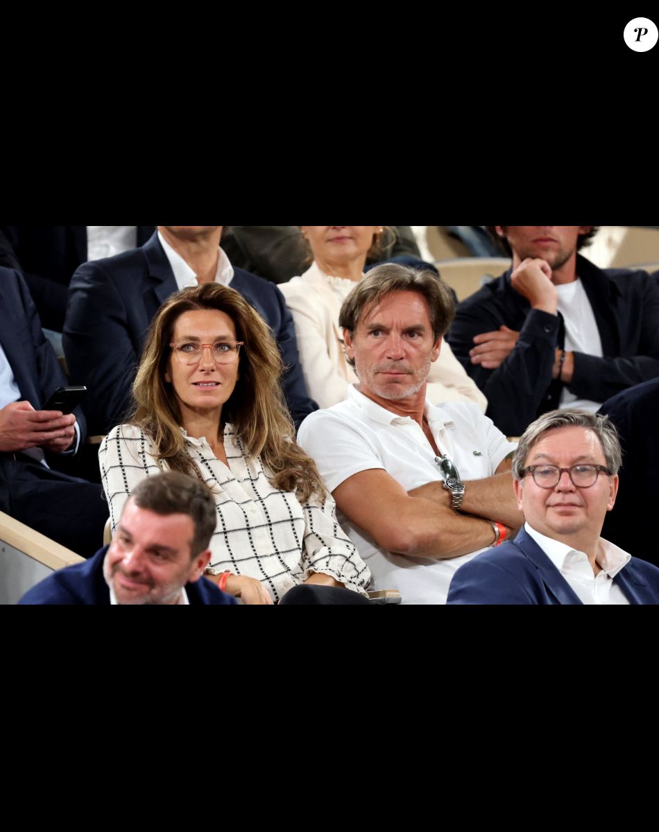 Anne-Claire Coudray et son compagnon Nicolas Vix en tribune (jour 13) lors des Internationaux de France de Tennis de Roland Garros 2022 à Paris, France, le 3 juin 2022. © Dominique Jacovides/Bestimage