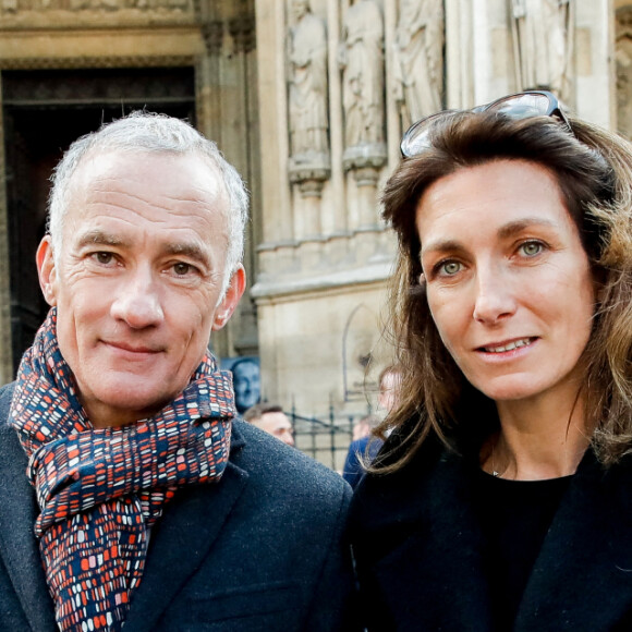 Gilles Bouleau, Anne-Claire Coudray - Sorties des obsèques de Jean-Pierre Pernaut en la Basilique Sainte-Clotilde à Paris, France, le 9 mars 2022. © Cyril Moreau/Bestimage 