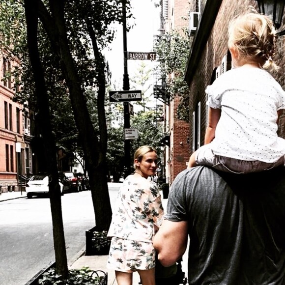 Norman Reedus est loin de sa fille Nova et de sa femme Diane en ce moment. @ Instagram / Norman Reedus
