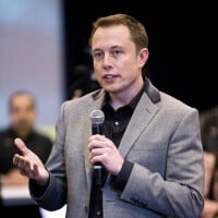 Elon Musk : Natasha Bassetta le plaque suite à aux révélations sur ses jumeaux cachés