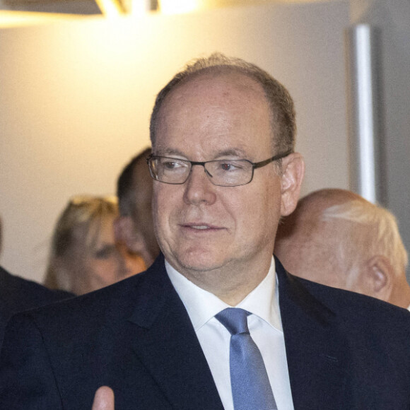 Le prince Albert II de Monaco, la princesse Charlene, le prince Jacques et la princesse Gabriella - Le prince Albert II de Monaco inaugure l'exposition l'exposition "Sailing the Sea of Science, Scientist and explorer. Prince Albert Ier and the early norwegian exploration of Svalbard " au Fram Museum à Oslo le 22 juin 2022. Cette exposition, proposée par le Fram Museum en coopération avec le Comité Albert Ier, avec la contribution des Archives du Palais princier, de l'Institut audiovisuel de Monaco et du Musée océanographique de Monaco, retrace les campagnes scientifiques du Prince Albert Ier au Spitzberg, île principale du Svalbard, en 1898, 1899, 1906 et 1907. Plus tôt dans la journée, le Prince Albert II et la Princesse Charlène étaient les invités du Roi Harald V et de la Reine Sonja de Norvège pour un déjeuner dans leur résidence privée Bygdø Kongsgaard Le jeudi 23 juin, à Longyearbyen capitale du Spitzberg, S.A.S. le Prince Albert II dévoilera un buste en bronze du Prince Albert Ier offert à l'Institut polaire Norvégien de Longyearbyen en mémoire de ses nombreuses expéditions arctiques et de ses liens avec les explorateurs norvégiens Ce voyage commémoratif se poursuivra par une croisière privée à bord du commandant Charcot qui naviguera de Longyearbyen à Longyearbyen jusqu'au 80e degré nord en suivant l'itinéraire emprunté par le Prince Albert Ier lors de ses campagnes. 